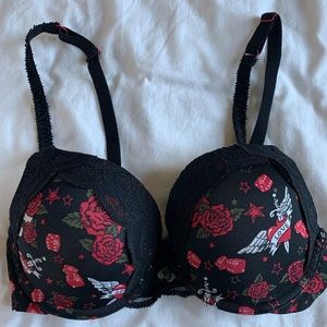 Tattoo design black bra
